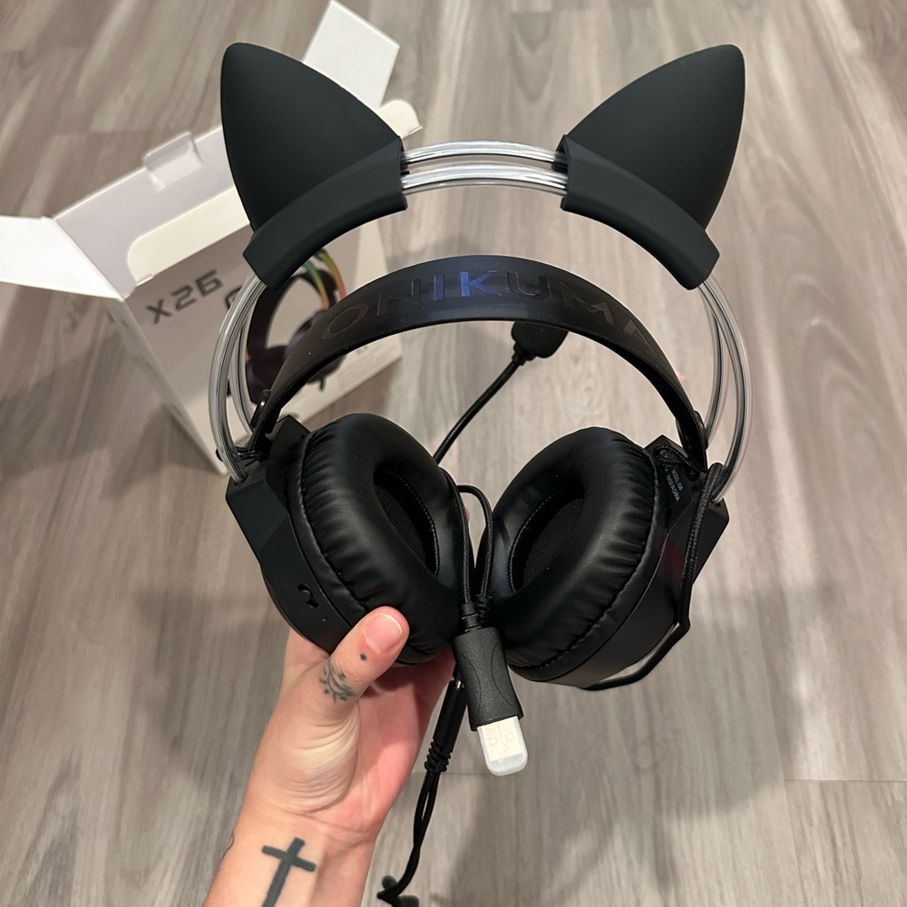 black kitty ear gamer headset with mic